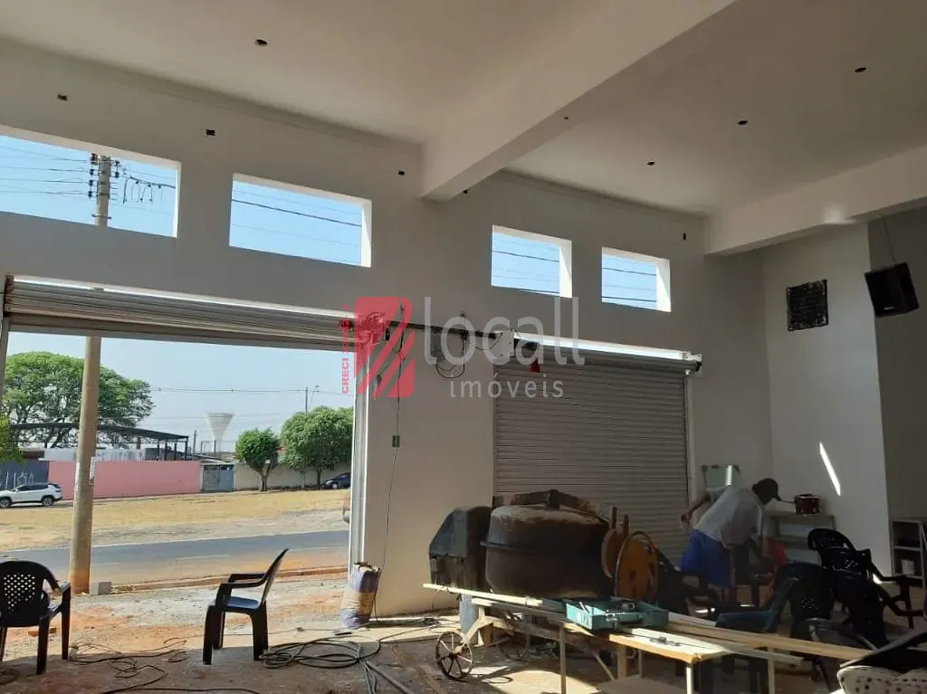 Loja / Salão / Ponto Comercial  para aluguel, 150m² — foto 1 de 3