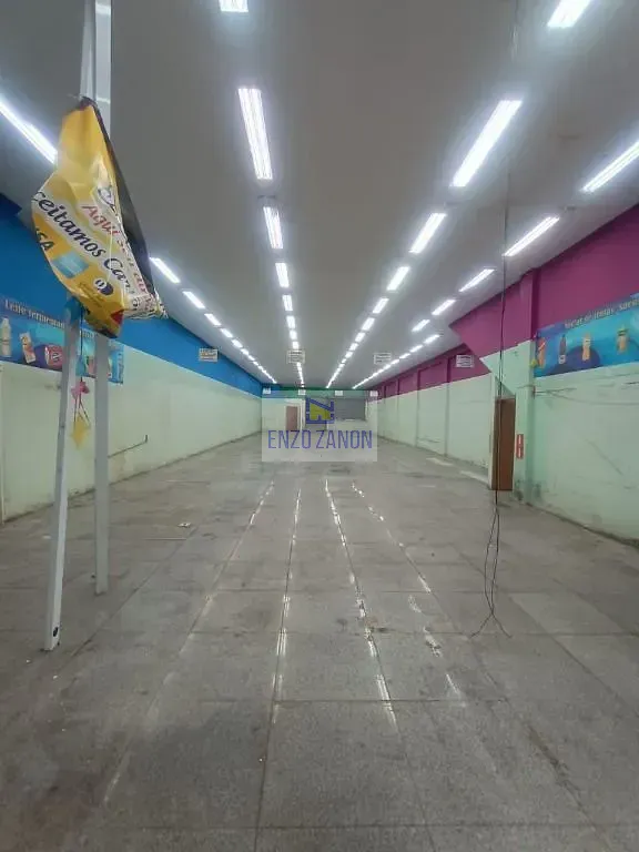 Loja-Salão, 700 m² - Foto 2