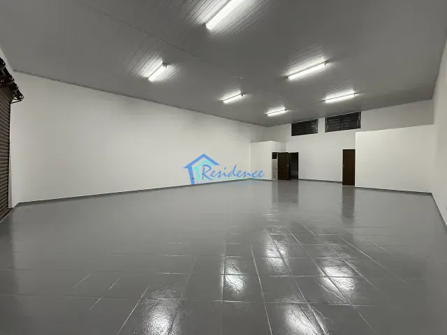 Loja com 250m², para alugar, no bairro Residencial Monte Verde em Indaiatuba
