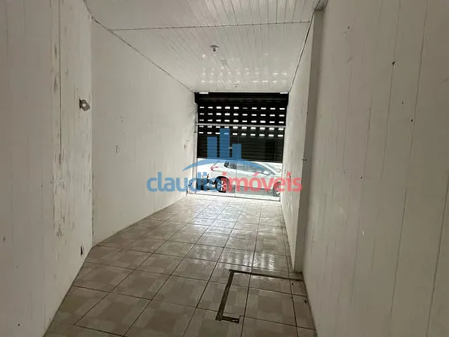 Loja para alugar, no bairro Centro em Barra Mansa