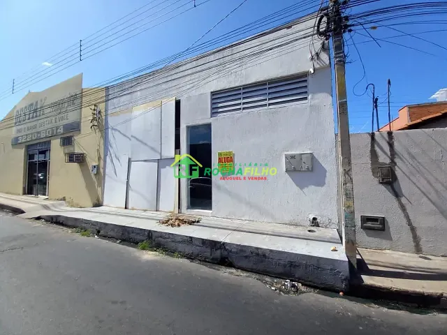 Loja com 164m² 1 quarto e 1 banheiro, para alugar, no bairro Parque Piauí em Teresina