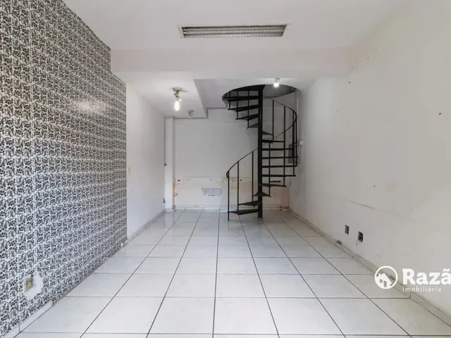 Loja para alugar, no bairro Centro em Curitiba