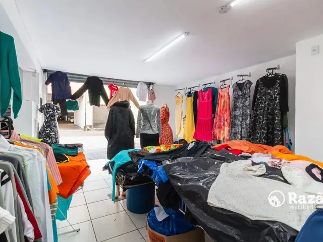 Loja para alugar, no bairro Centro em Curitiba