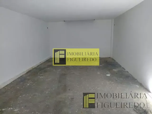Loja com 360m², para alugar, no bairro Jardim Vale do Sol em São José do Rio Preto