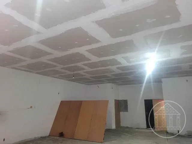 Loja com 91m², para alugar, no bairro Cidade Dutra em São Paulo