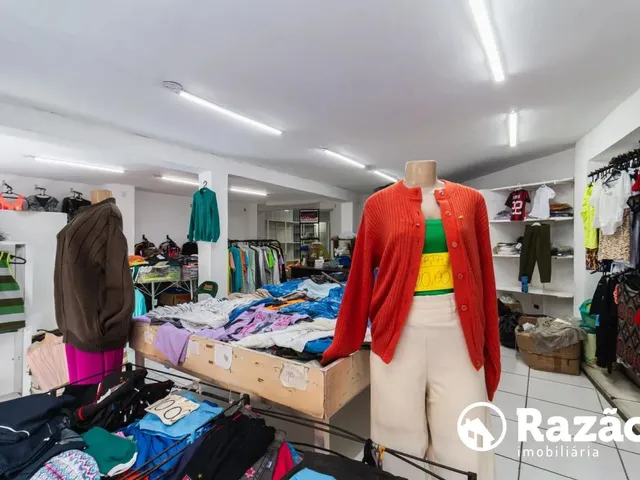 Loja para alugar, no bairro Centro em Curitiba