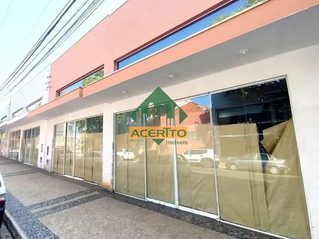Loja com 110m², para alugar, no bairro Centro em Araçatuba