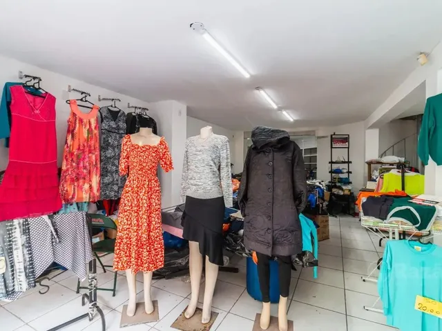 Loja para alugar, no bairro Centro em Curitiba