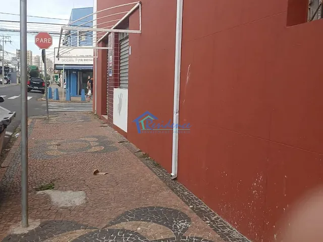 Loja com 1044m², para alugar, no bairro Centro em Indaiatuba