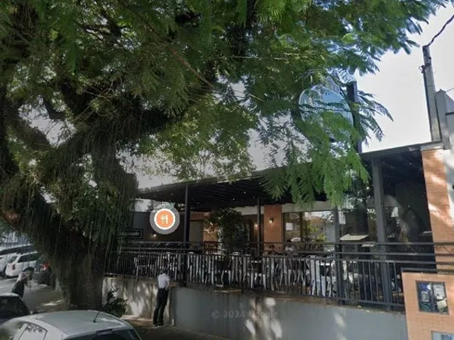 Loja com 450m², à venda, no bairro Jardim Esplanada em São José Dos Campos