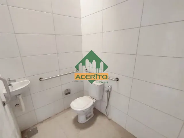 Loja com 110m², para alugar, no bairro Centro em Araçatuba