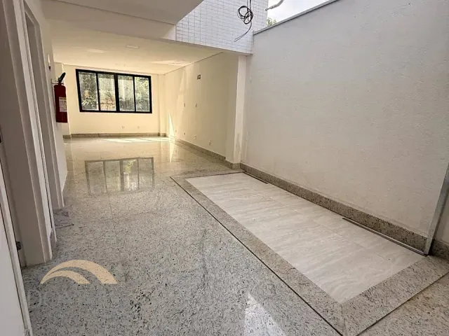 Loja com 234m², à venda ou para alugar, no bairro Horto em Ipatinga