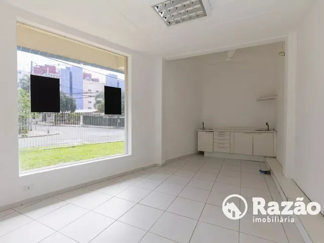 Loja para alugar, no bairro Alto da Glória em Curitiba