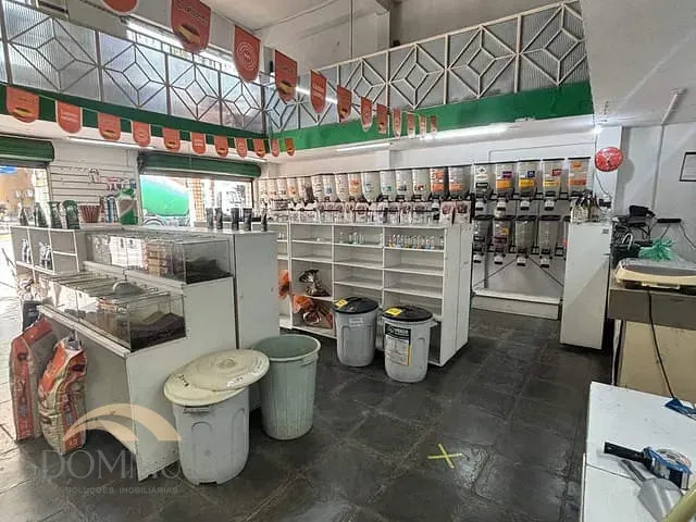 Loja com 122m², para alugar, no bairro Bom Retiro em Ipatinga