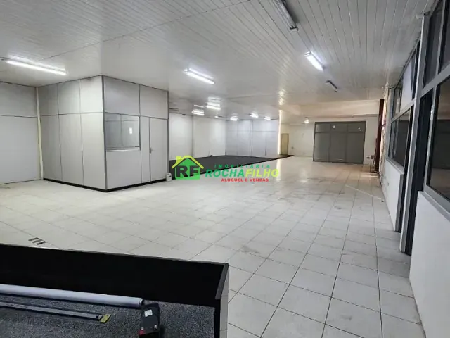 Loja com 1m² 1 quarto e 1 banheiro, à venda ou para alugar, no bairro Centro em Teresina