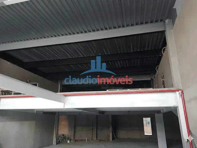 Loja para alugar, no bairro Ano Bom em Barra Mansa