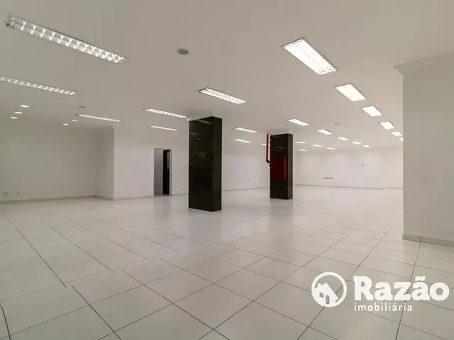 Loja para alugar, no bairro Centro em Curitiba