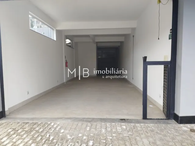 Loja para alugar, no bairro Paraíso em Cataguases
