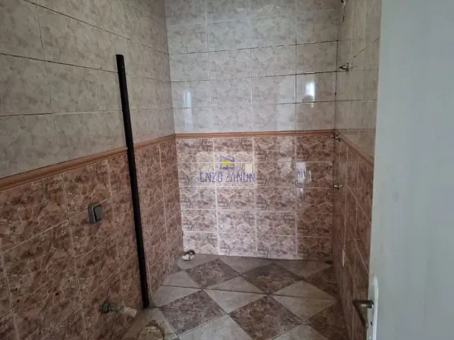 Loja com 180m², para alugar, no bairro Nova Petrópolis em São Bernardo do Campo