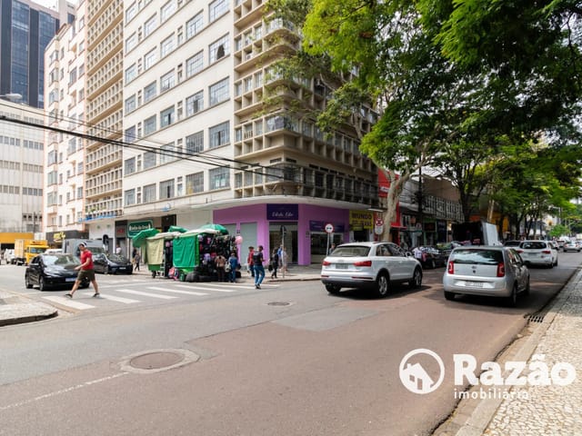 Loja para alugar, no bairro Centro em Curitiba