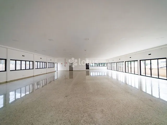 Loja para alugar, no bairro Portais (Polvilho) em Cajamar