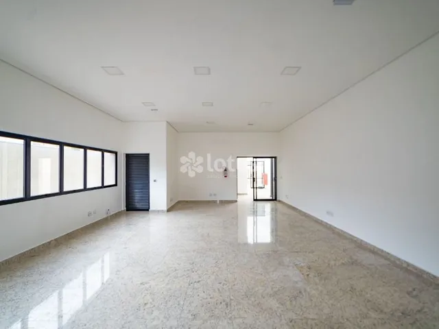 Loja para alugar, no bairro Portais (Polvilho) em Cajamar