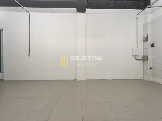 Loja com 33m², para alugar, no bairro Tristeza em Porto Alegre