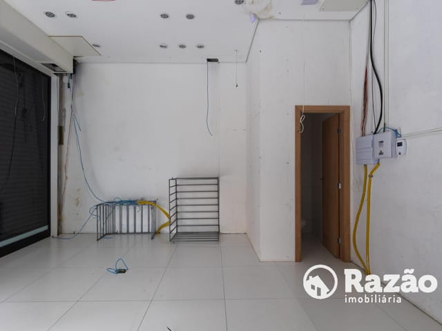 Loja para alugar, no bairro Centro em Curitiba
