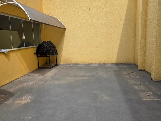 Loja à venda ou para alugar, no bairro Portais (Polvilho) em Cajamar