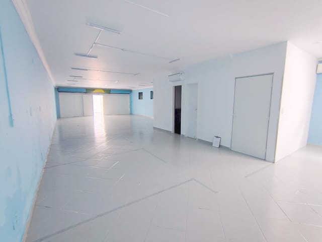 Foto do Loja - Salão comercial para locação, com 300 metros área construída  na Vila Zelina | ML PRIME NEGOCIOS IMOBILIARIOS