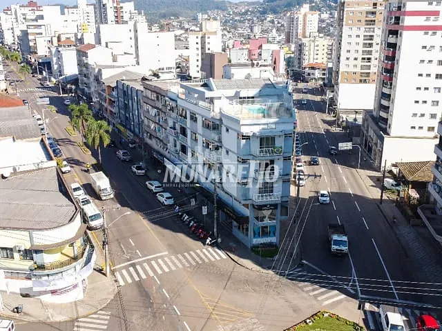 Ponto com 400m², à venda, no bairro Centro em Concórdia