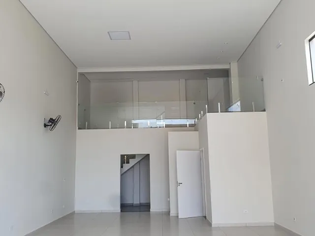 Loja para alugar, no bairro Portais (Polvilho) em Cajamar