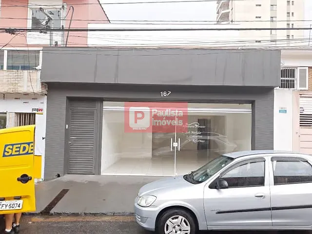 Loja com 180m², para alugar, no bairro Campo Belo em São Paulo