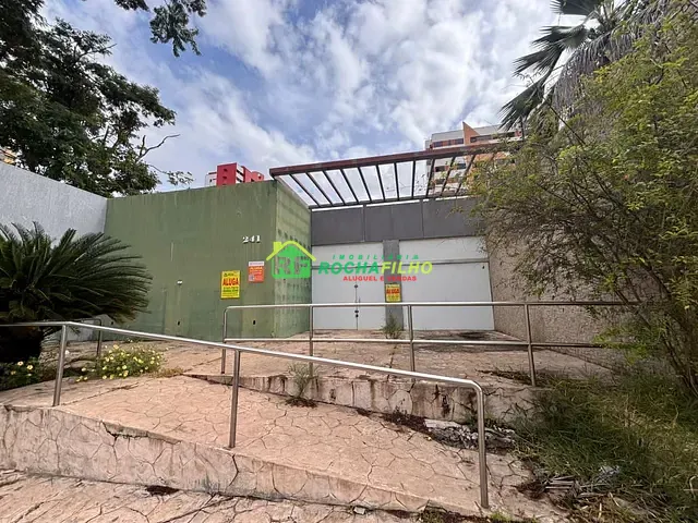 Loja com 237m² 3 quartos e 3 banheiros, para alugar, no bairro Jóquei em Teresina