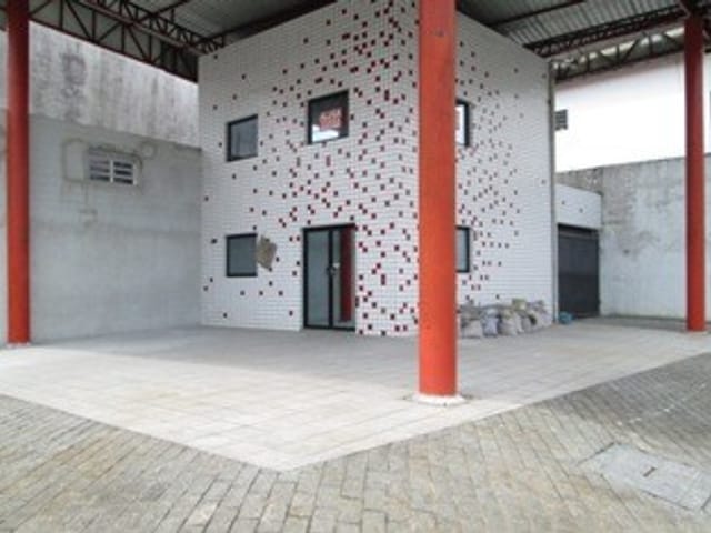 Loja com 350m², à venda, no bairro Campo Grande em São Paulo