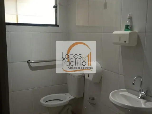 Loja com 256m², para alugar, no bairro Jardim das Cerejeiras em Atibaia