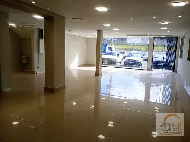 Loja com 256m², para alugar, no bairro Jardim das Cerejeiras em Atibaia