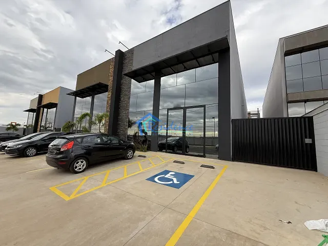 Loja com 500m², para alugar, no bairro Jardim Esplanada em Indaiatuba