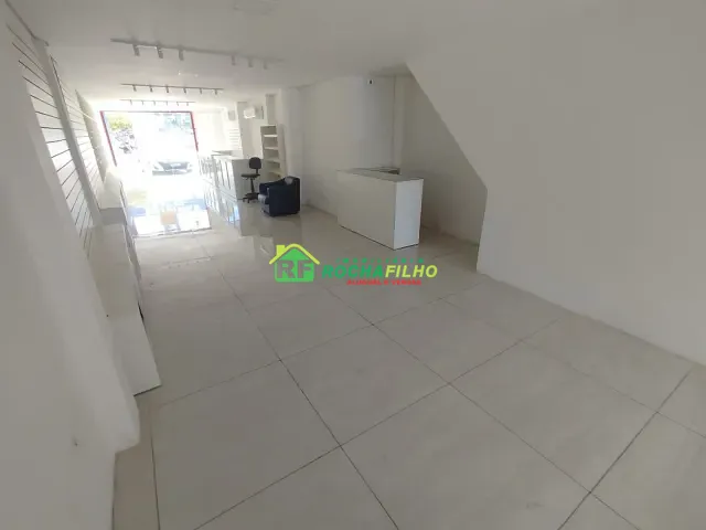 Loja com 200m², para alugar, no bairro Fátima em Teresina