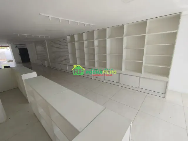 Loja com 200m², para alugar, no bairro Fátima em Teresina