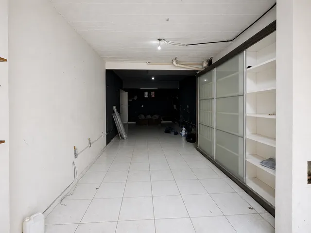 Loja para alugar, no bairro Teixeiras em Juiz de Fora