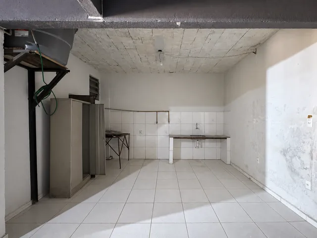 Loja para alugar, no bairro Teixeiras em Juiz de Fora