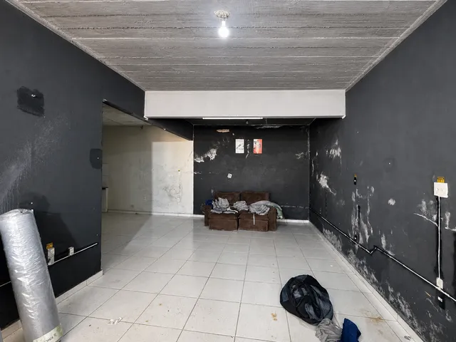 Loja para alugar, no bairro Teixeiras em Juiz de Fora
