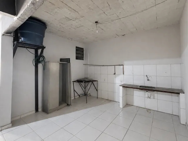 Loja para alugar, no bairro Teixeiras em Juiz de Fora