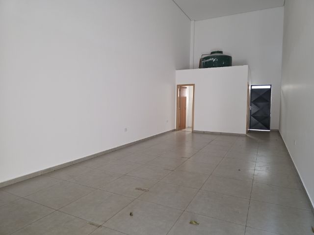 Loja com 60m², para alugar, no bairro Portais (Polvilho) em Cajamar