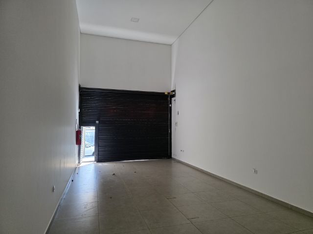 Loja com 60m², para alugar, no bairro Portais (Polvilho) em Cajamar