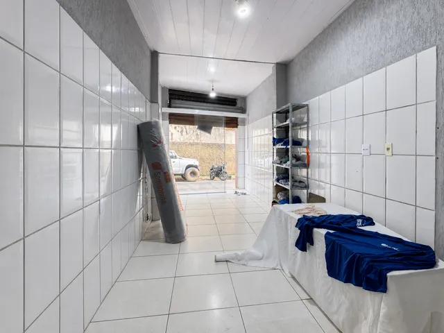 Loja para alugar, no bairro Teixeiras em Juiz de Fora