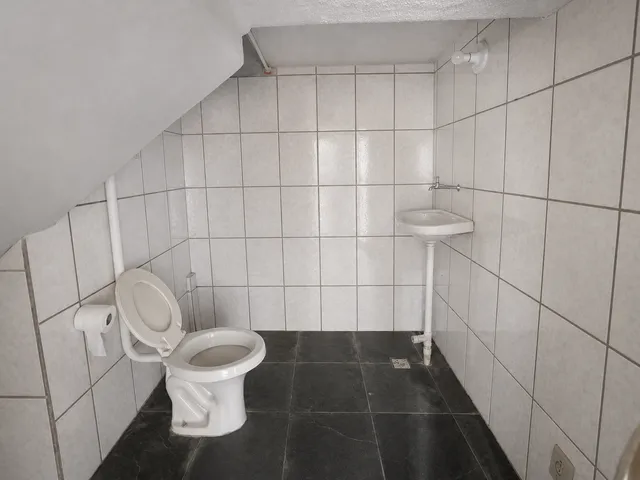 Loja para alugar, no bairro Teixeiras em Juiz de Fora