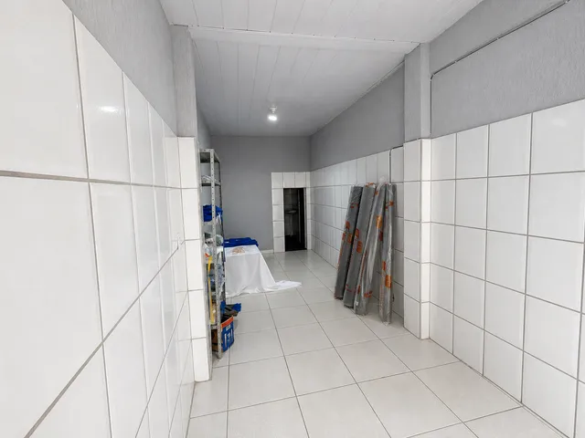 Loja para alugar, no bairro Teixeiras em Juiz de Fora