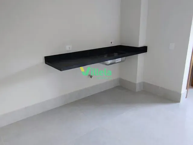 Loja com 57m², para alugar, no bairro Vila Pedroso em Arujá